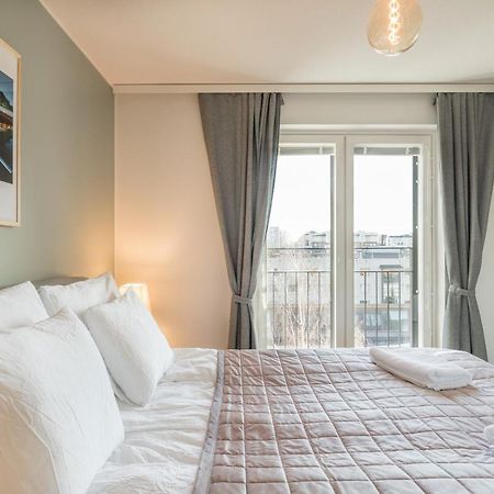 טורקו Riverside Lux With 2 Bedrooms, Car Park Garage And Sauna מראה חיצוני תמונה