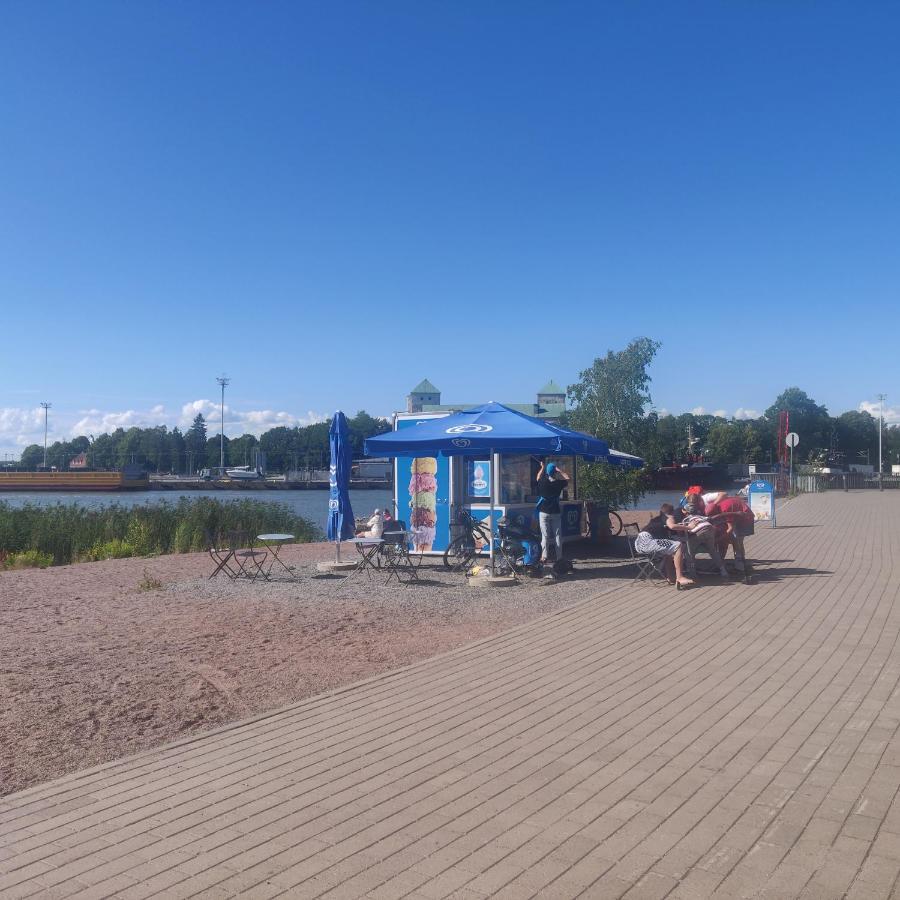 טורקו Riverside Lux With 2 Bedrooms, Car Park Garage And Sauna מראה חיצוני תמונה